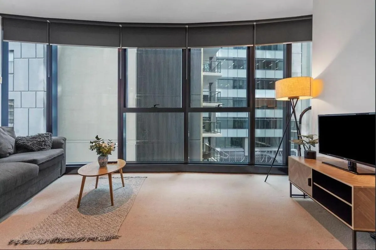 Stylish Cbd 2B Apt-Pool & Gym 브리즈번 아파트